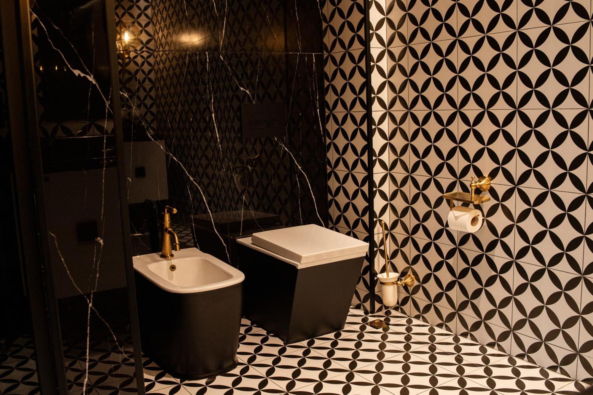 Hotel Mandarin Club House à Batoumi Extérieur photo